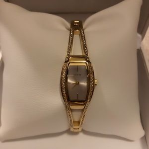 NWT gold and CZ Guess watch!
